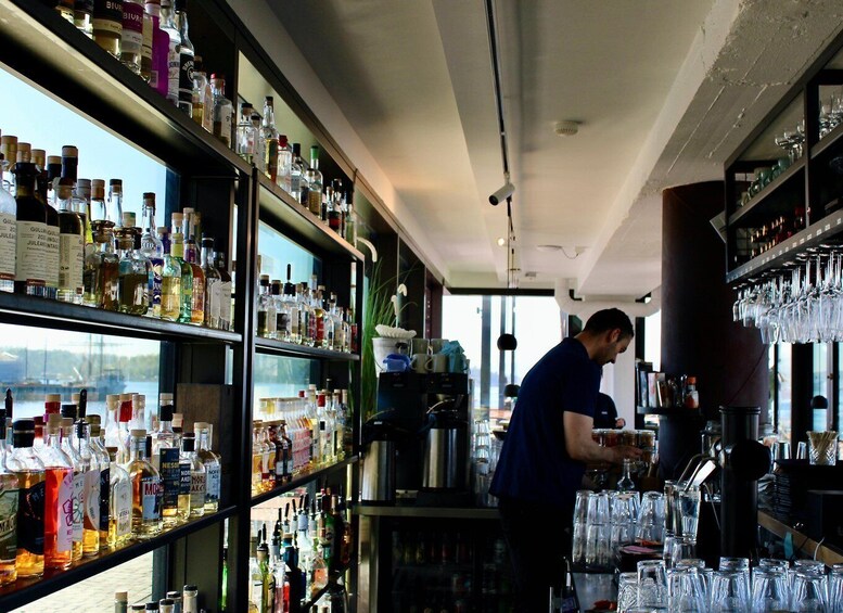 Picture 1 for Activity Pub Crawl with Philip – Meet a True Oslo Local 5