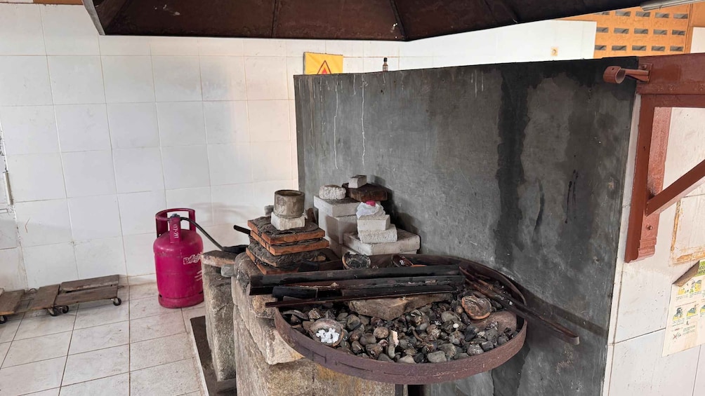 Picture 9 for Activity Yogyakarta: Become a Silversmith for a Day 4