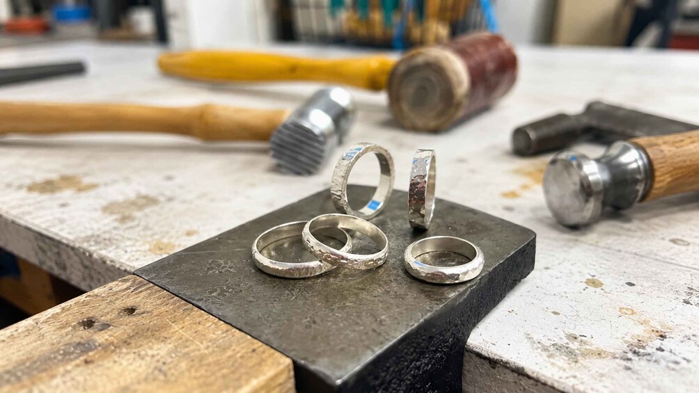 Picture 3 for Activity Yogyakarta: 2-Hour Silver Jewelry Making Class 4