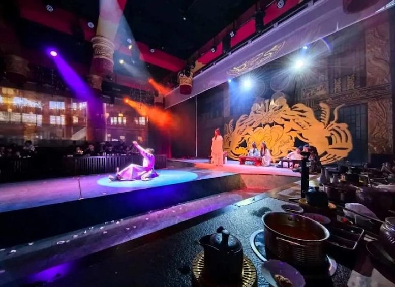 Picture 2 for Activity Chengdu: Shu Kingdom Banquet with Show and Garden Activities 2