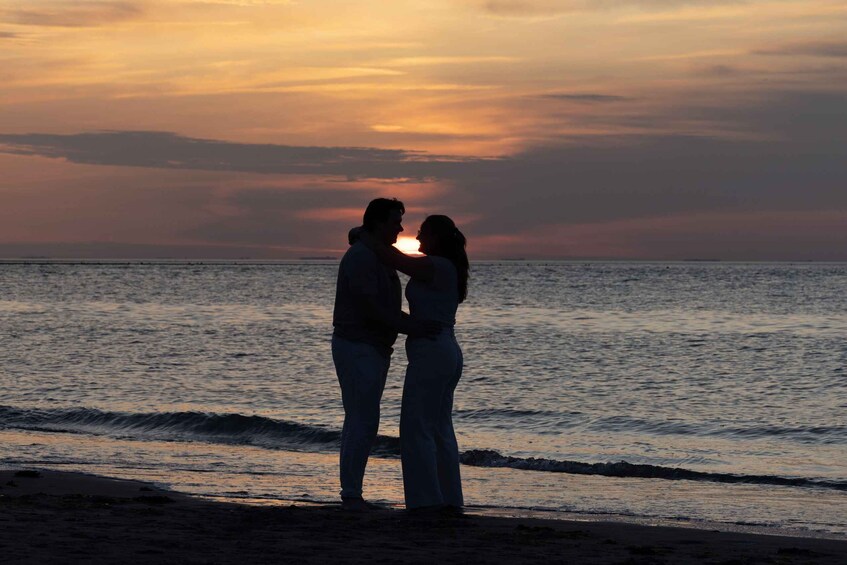 Picture 7 for Activity Zeeland: Golden Hour Beach Photoshoot 3
