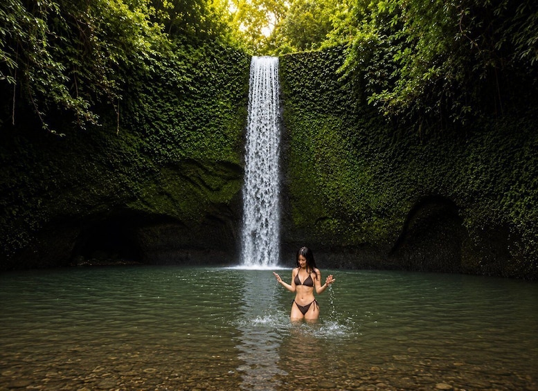 Picture 9 for Activity Waterfalls, Tirta Mpul Purification, Rice Teracces & Swing 3