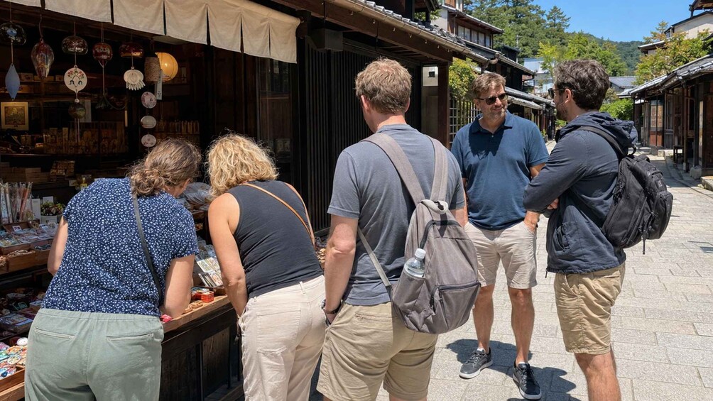 Picture 19 for Activity Hiroshima: Miyajima Private Walk with Hidden Spots & Photos 2