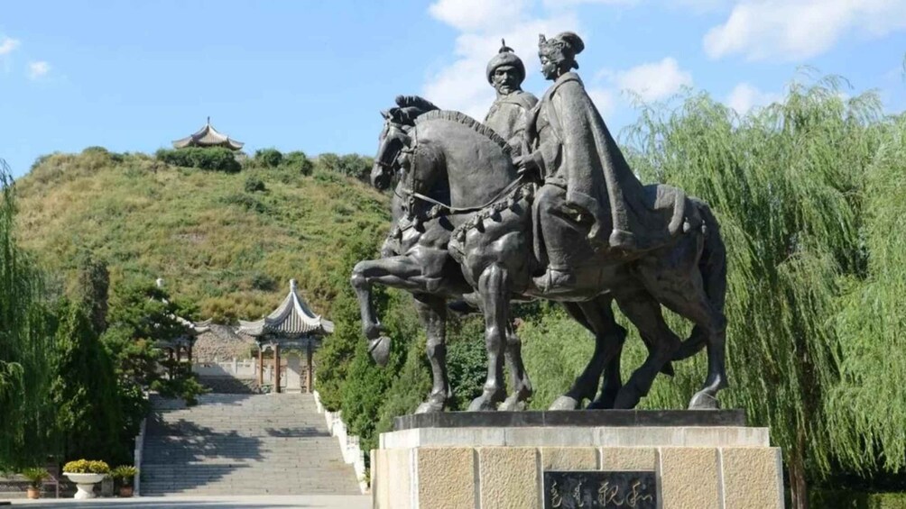 Picture 1 for Activity Hohhot Dazhao Temple Entry Ticket with Optional Guided Tour 4