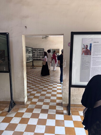 Picture 3 for Activity Phnom Penh: Khmer Rouge History Tour with Museum Entry 5