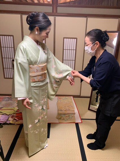 Picture 2 for Activity Kanazawa: Ikebana Workshop with Kimono Option (Location A) 2