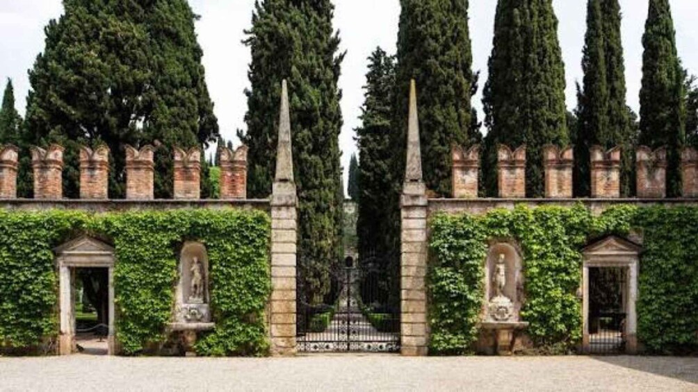 Guided tour of Giardino Giusti: the secret Renaissance of Verona 1