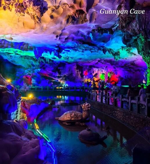 Picture 4 for Activity Guilin: Crown Cave, Yulong River Bamboo Rafting, Moon Hill 5