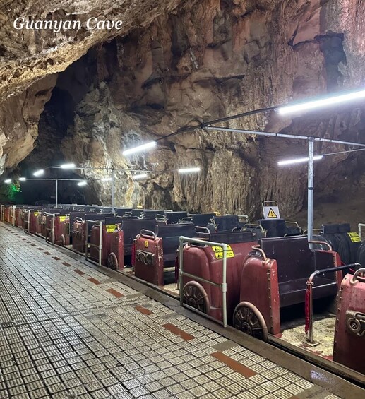Picture 6 for Activity Guilin: Crown Cave, Yulong River Bamboo Rafting, Moon Hill 4