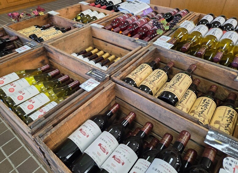 Picture 12 for Activity Nagano: Shiojiri Winery Walk with Tastings in Kikyogahara 5