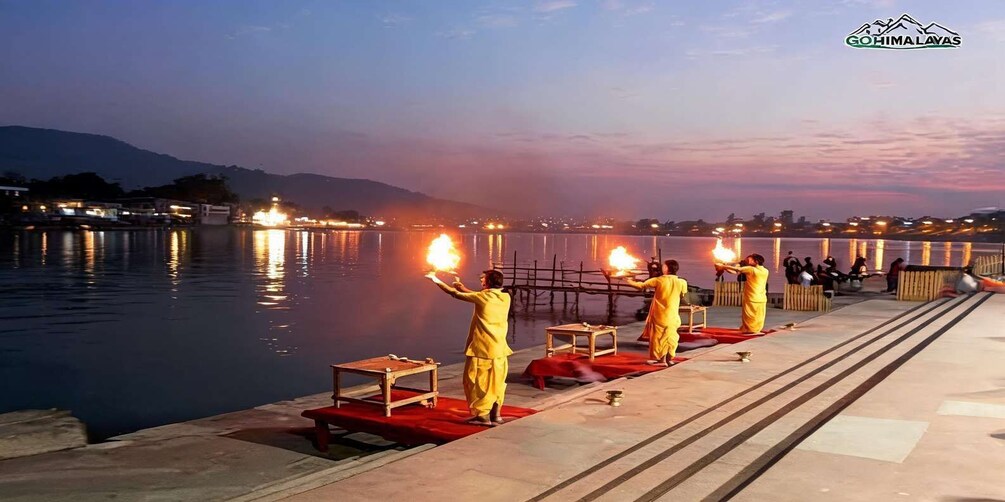 Picture 7 for Activity From Delhi: Private Haridwar & Rishikesh Tour By Car & Guide 2