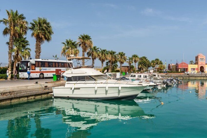Private Guided Tour with Mosque, Shopping & Transfer - Hurghada 3