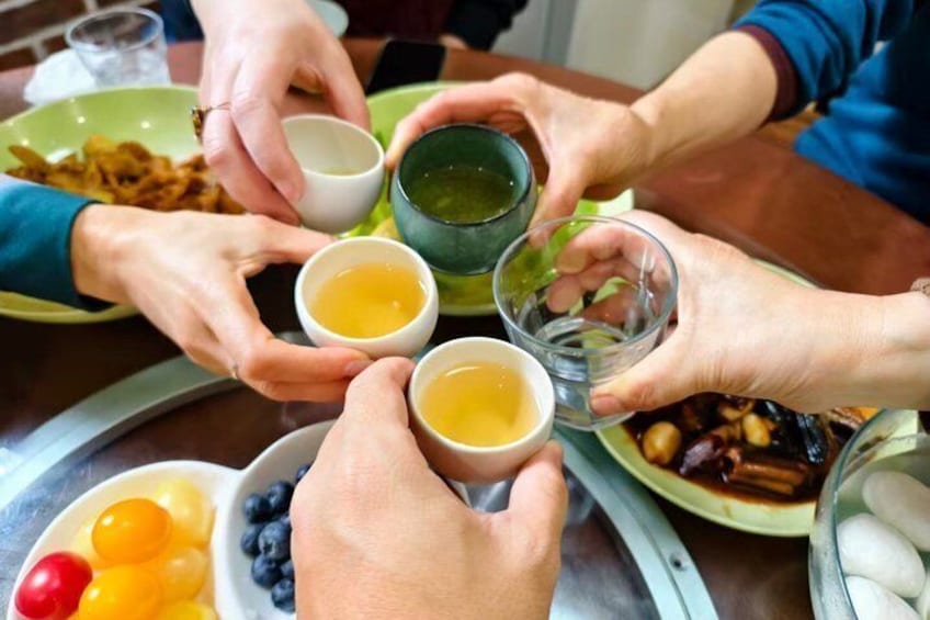 Shanghai Dine At A Local Familys Home With Authentic Local Food 5