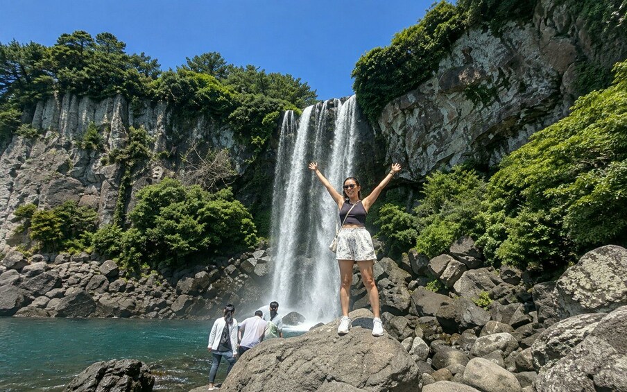 Picture 19 for Activity Jeju: Round-Island Grand Highlights Small Group Hotel Pickup 5