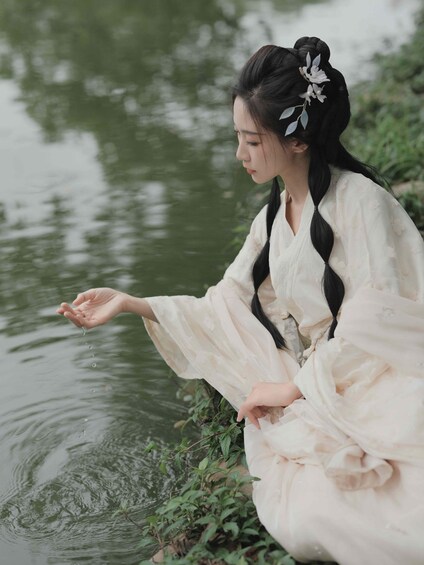 Picture 1 for Activity Sichuan Zigong: Personal Photographer Companion Shoot 5