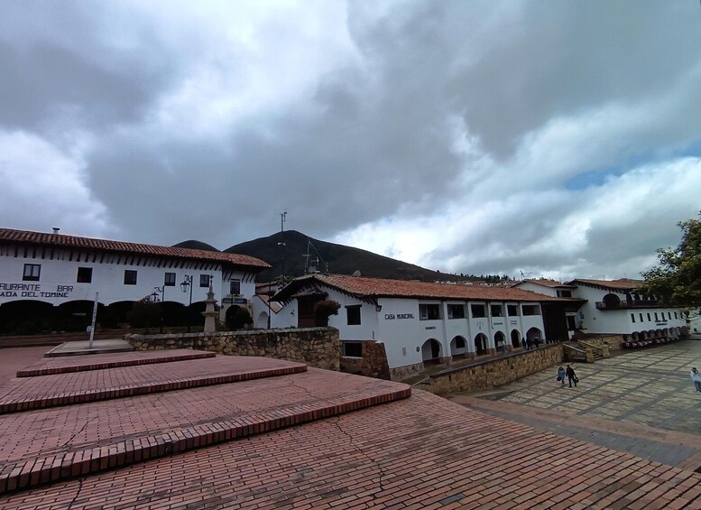 Picture 26 for Activity Sightseeing tour of Guatavita Village, Lagoon, Crazy House, and La Calera Vantage Point 5