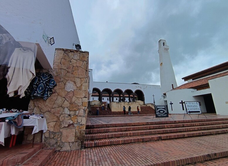 Picture 29 for Activity Sightseeing tour of Guatavita Village, Lagoon, Crazy House, and La Calera Vantage Point 2