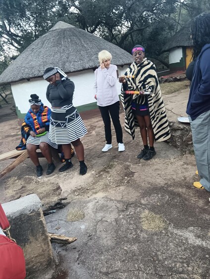 From Johannesburg: Lesedi Village and Maropeng Day Trip 1