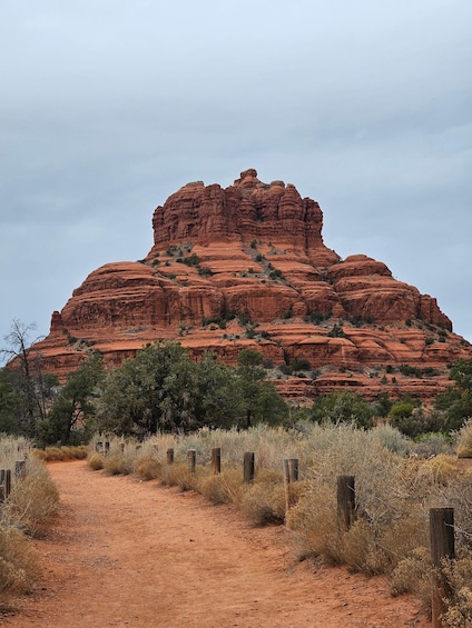 From Phoenix: Sedona Day Tour with Wine Tasting & Montezuma 1
