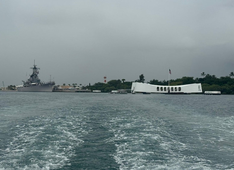 Picture 1 for Activity Pearl Harbor Guided Tour with USS Missouri & Arizona 1