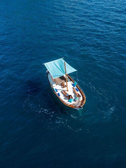 Picture 4 for Activity Ischia: Private Sunset Boat Tour with Aperitif 2