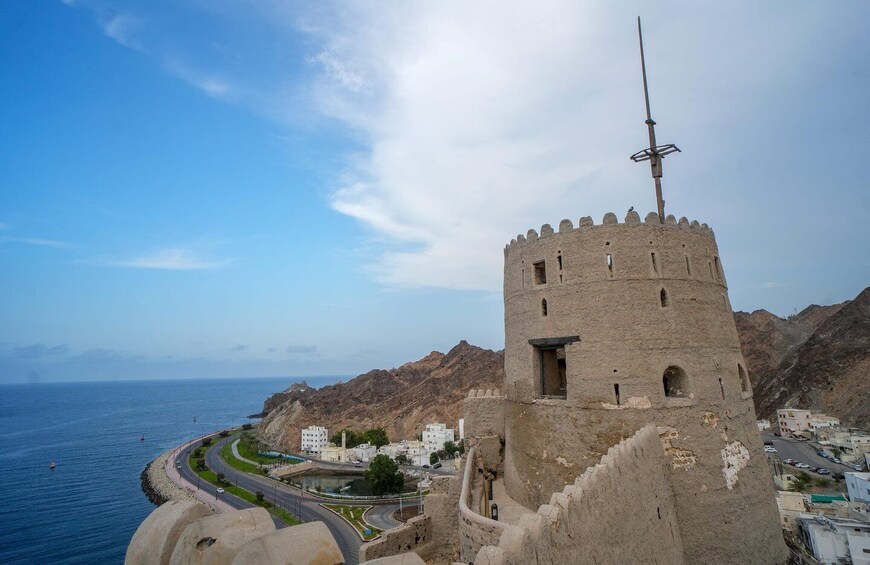 Muttrah Fort: Explore Muscat's Historic Hilltop Fort 1