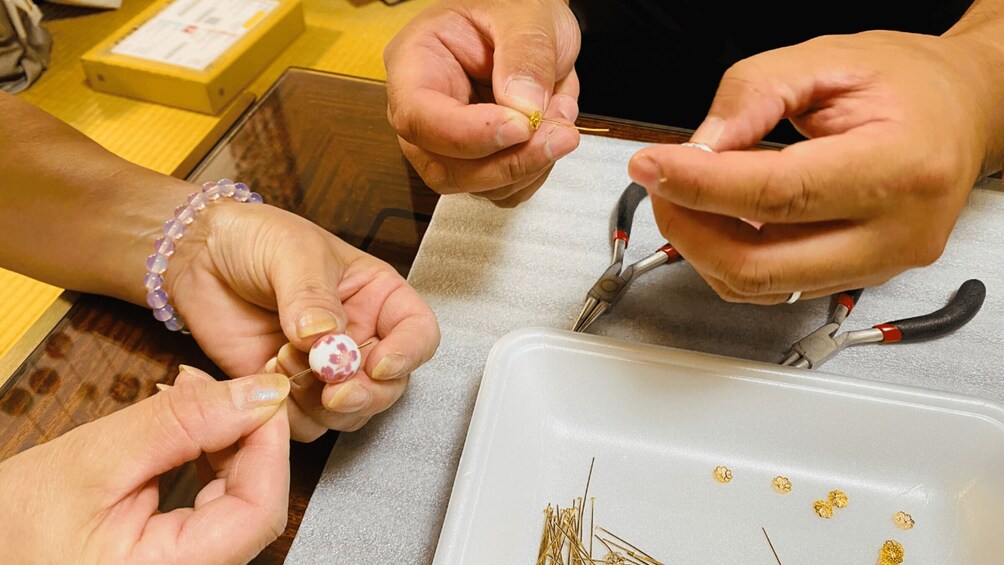 Picture 2 for Activity Arita: Porcelain Bead Accessory-Making Workshop(1–3 Pax) 2