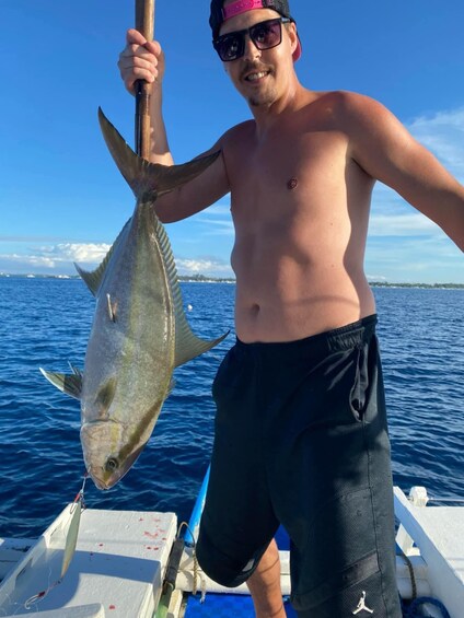 Picture 6 for Activity Panglao: Private Deep Sea Fishing Adventure 3