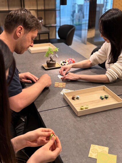 Meditation Origami Workshop with Tea & Gift in Shibuya 1