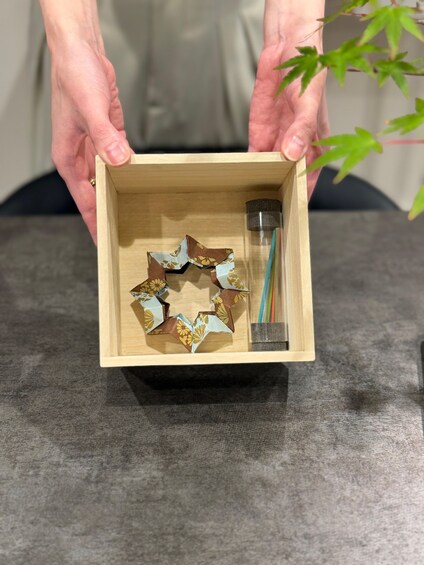 Picture 2 for Activity Meditation Origami Workshop with Tea & Gift in Shibuya 2