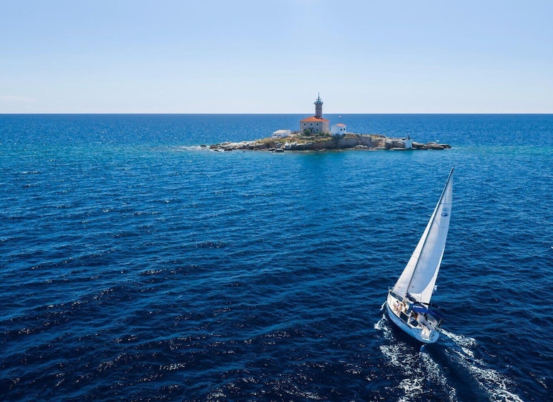Rovinj: Half-Day Morning Sailing Experience with Swimming 1