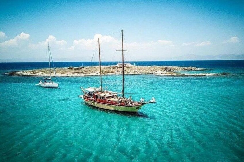 Rhodes Day Cruise (with lunch & unlimited drinks) 5,5 Hours 2