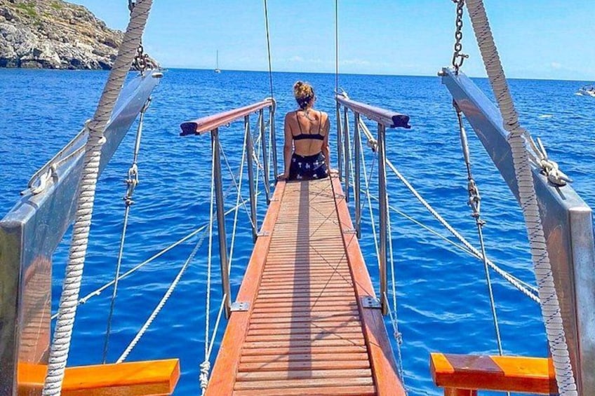 Rhodes Day Cruise (with lunch & unlimited drinks) 5,5 Hours 3