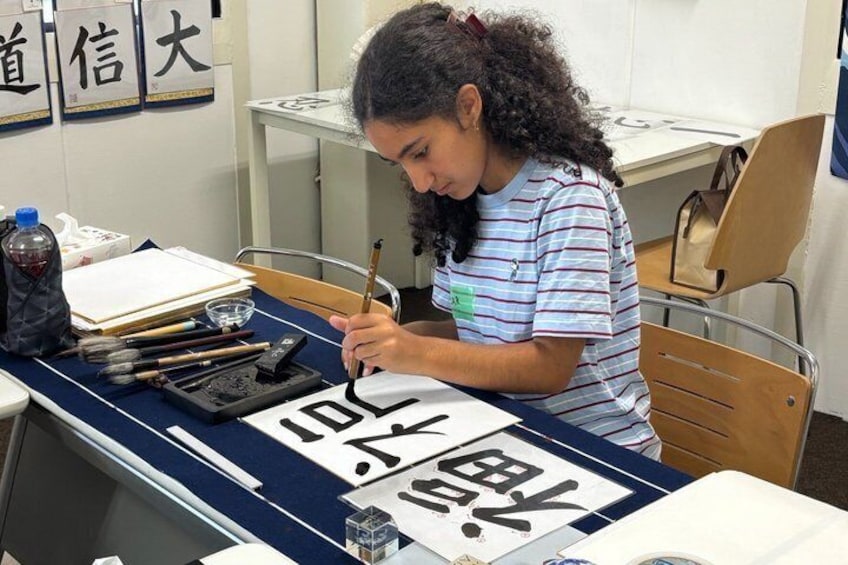 Calligraphy and Japanese Sweets with Matcha in Osaka 2