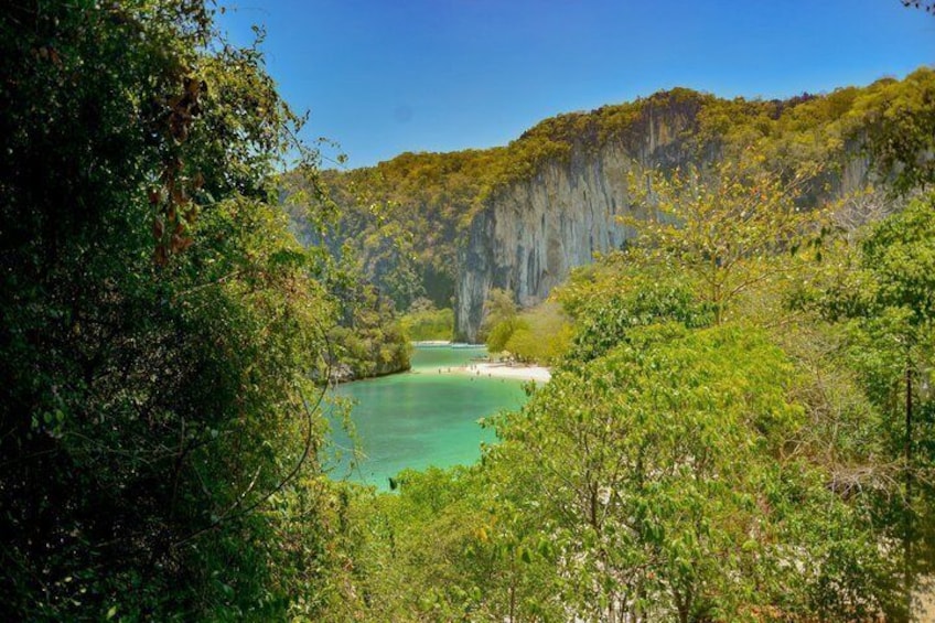 James Bond and Hong Island Speedboat Tour from Krabi 2