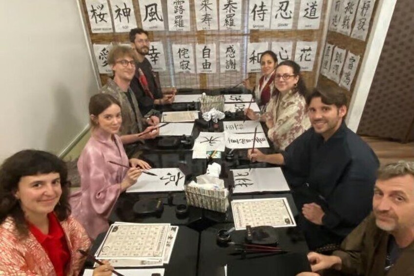 Kyoto Authentic Japanese Calligraphy in a Traditional Studio 3
