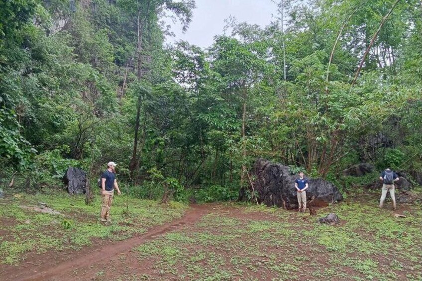 Full Day Pai Jungle Trek to Black Lahu Village and Suza Waterfall 4