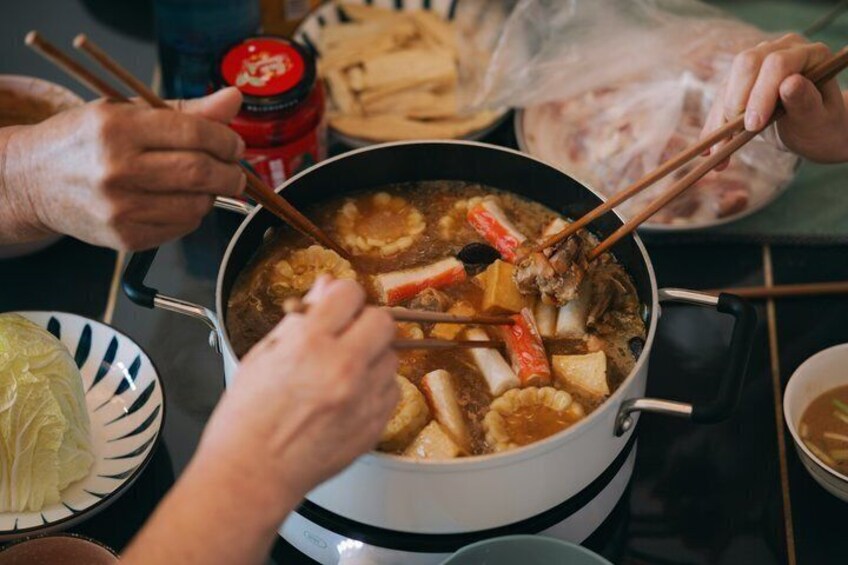 Experience Singapore Chinese Hotpot and Five Elements Culture 5