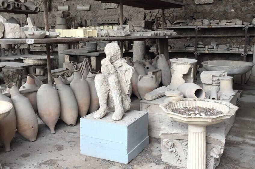 Private Pompeii Family Adventure Tour Through Ancient Ruins 4
