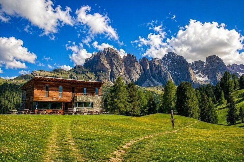 Sellaronda tour of the four steps ebike tour 5