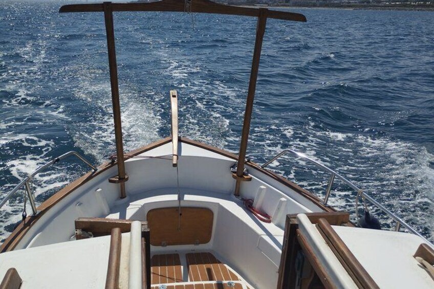 Private Tours by Traditional Boat to Calas with Appetizer 2