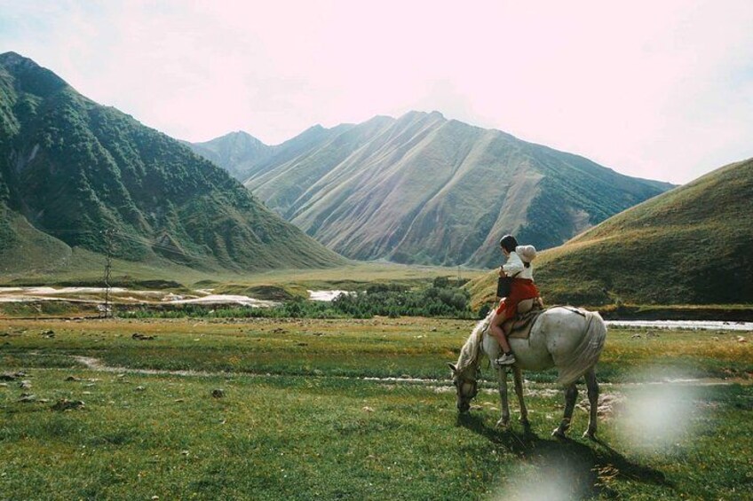 Horse Riding Adventure in Truso Valley 1