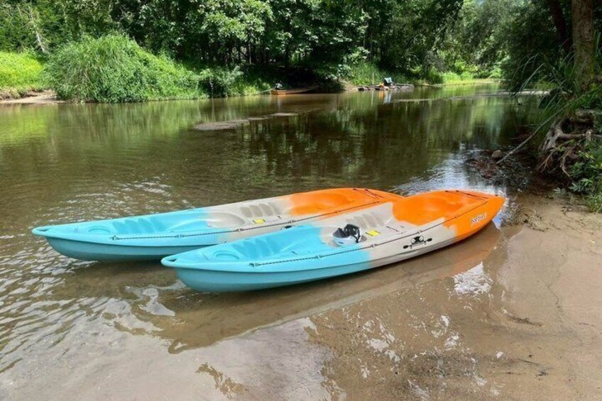 Scenic 9 km Kwai Noi River Kayaking Tour in Kanchanaburi 4