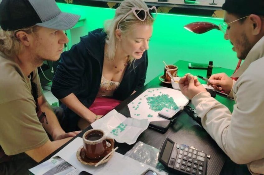 Bogotá Authentic Emerald Carving Workshop - LAUNCH PRICE 1