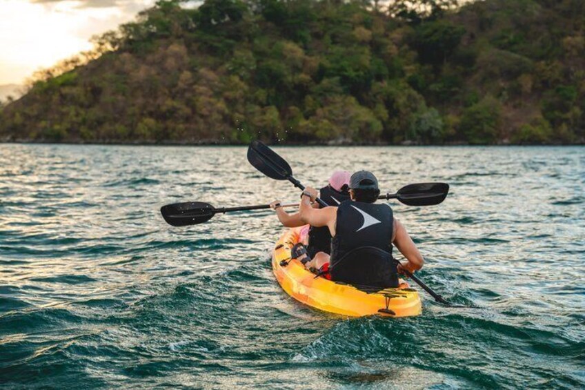 Suchitoto Town and Sunset Kayak at Lake Ilopango 3