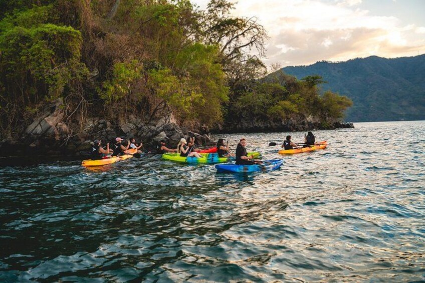 Suchitoto Town and Sunset Kayak at Lake Ilopango 4