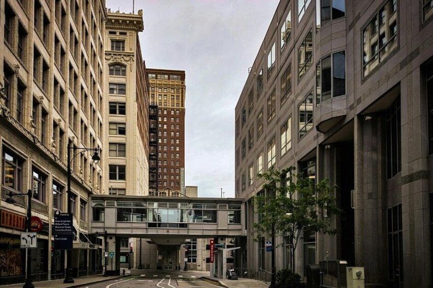 The Ghosts of Kansas City Tour Haunted History and Jazz Spirits 1