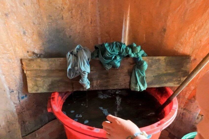Sapa Town Indigo Dyeing Workshop with Local H'Mong Artisan 4