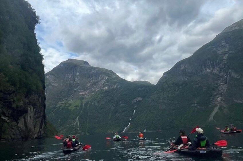 Family Kayak Adventure in Hellesylt 3