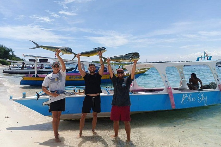 Lombok Sunrise Fishing Trip With BBQ in Gili Meno 1